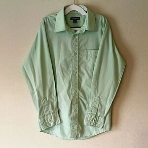 Kids Light-Green, George, Long-Sleeve, Button Down Dress Shirt. Size Lg (10-12)
